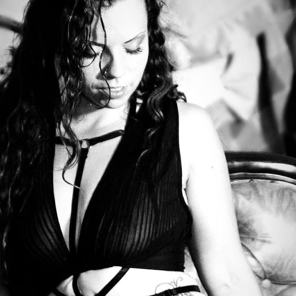 Meet your Posher, Julia